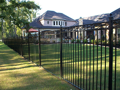 Fence, Railing & Deck Ideas | Outdoor Living Space Gallery