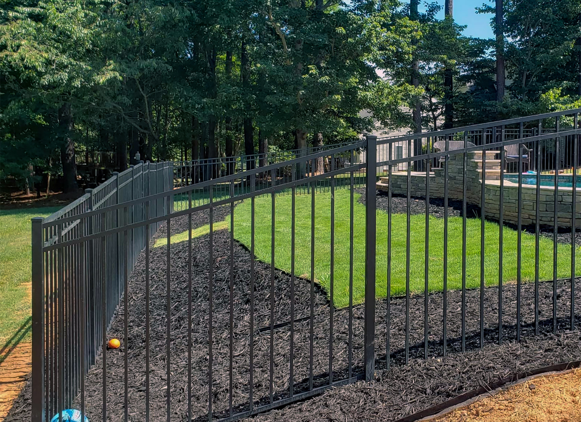 Wood vs Metal Fences: Which is Better and Why?