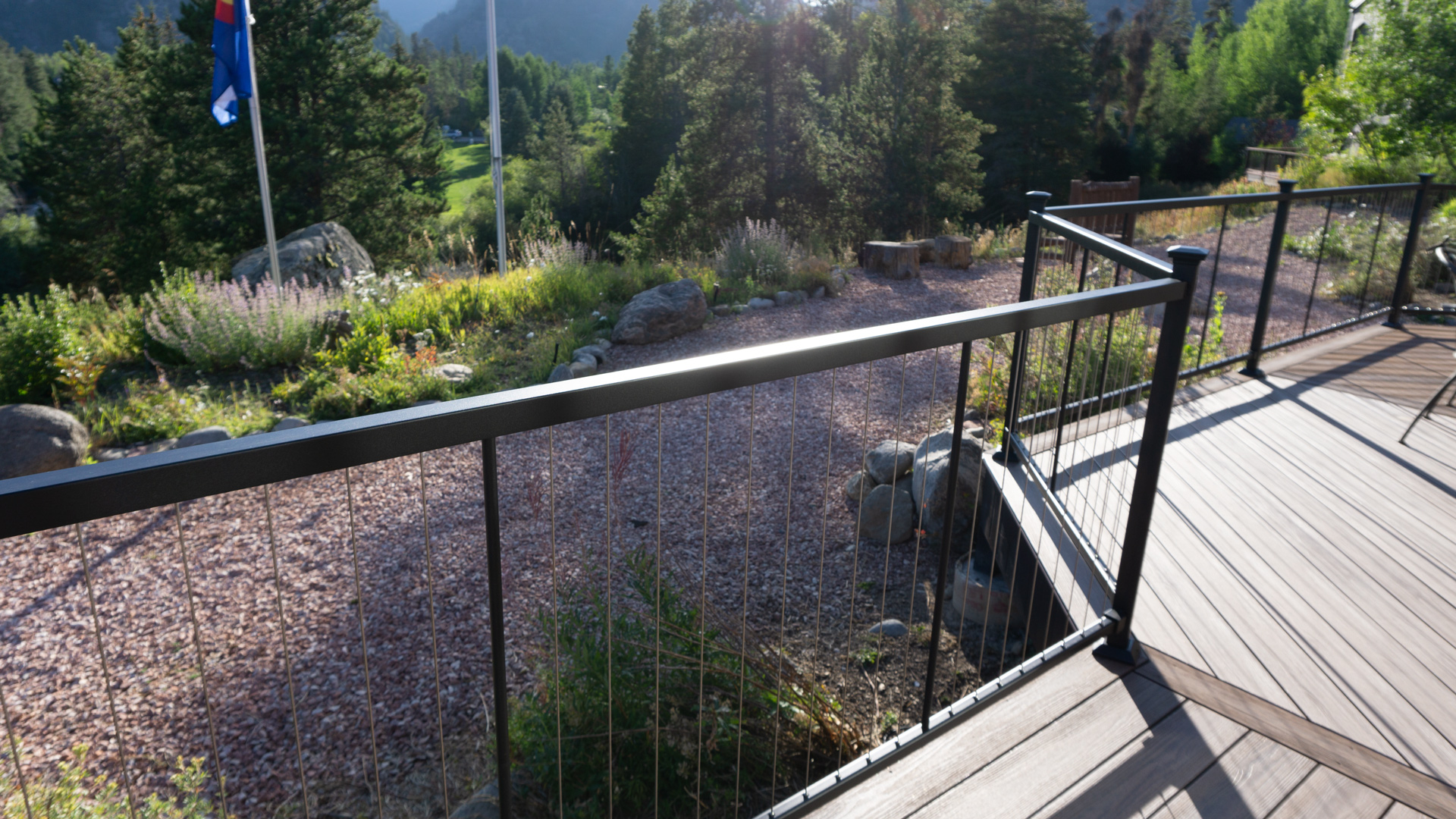 cable railing on composite decking 